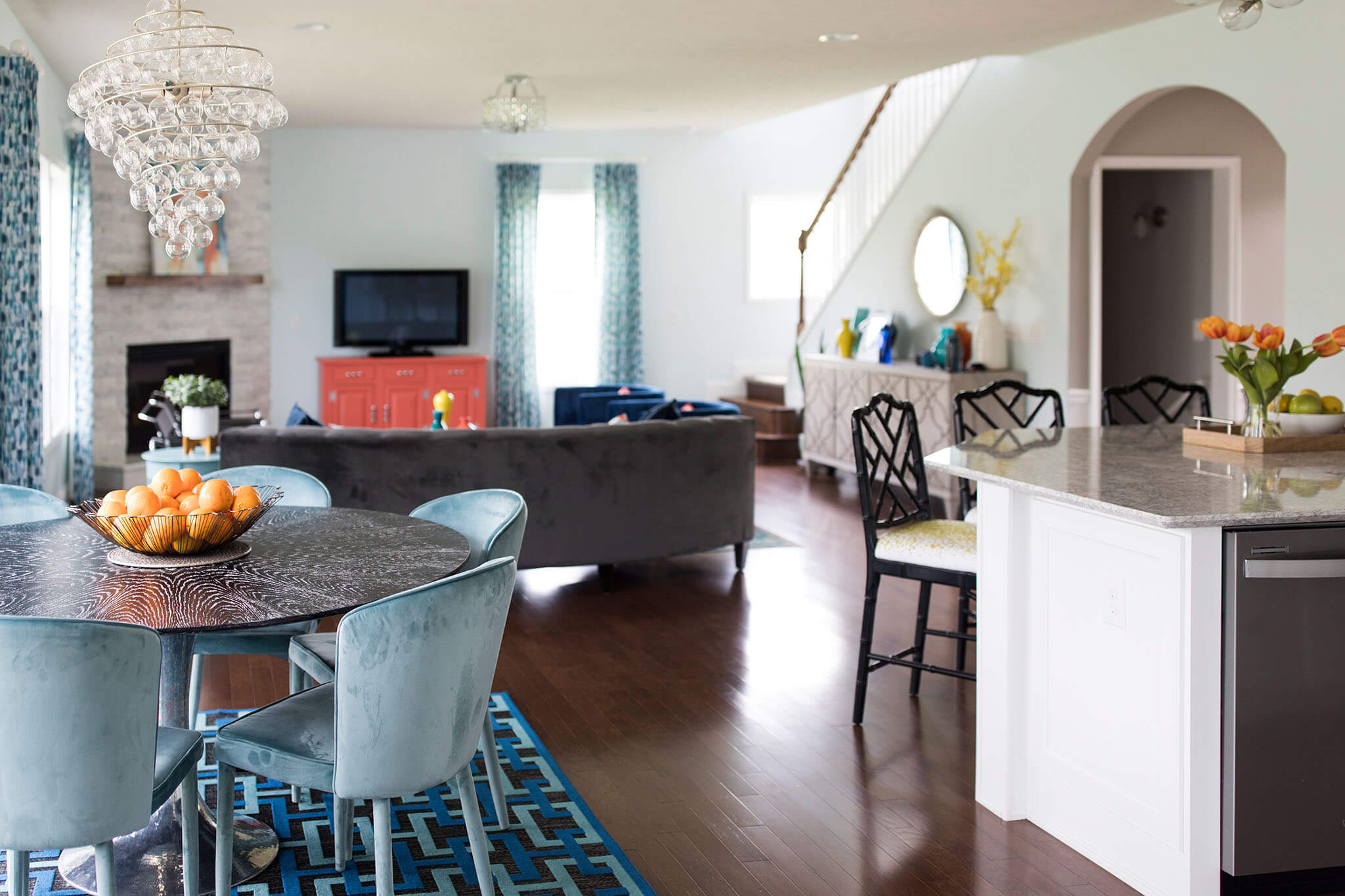 Before & After: The Colorful Contemporary Family Room