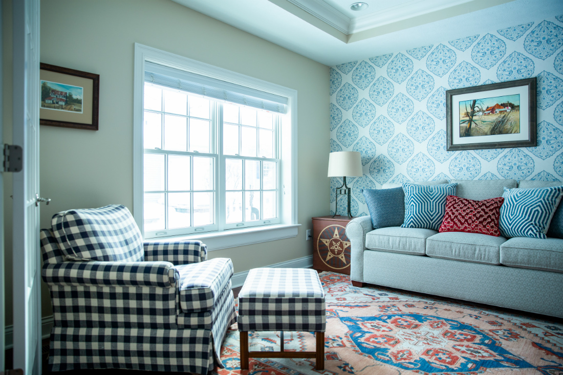 hudson-oh-living-room-gingham-arm-chair-and-ottoman