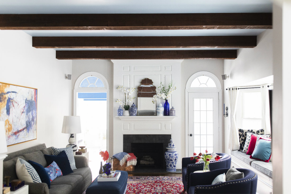 transitional-home-design-exposed-wood-beam-living-room-hudson-oh