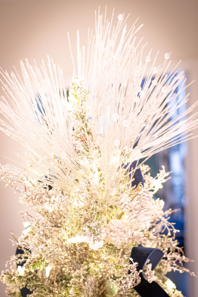 Lindsey Putzier Design Studio holiday decorating